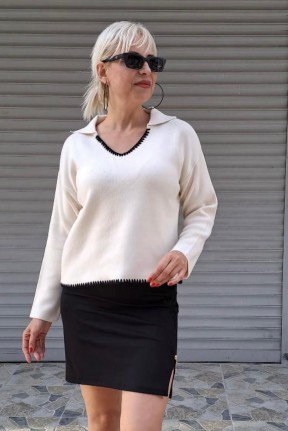 Örgü detay V yaka triko kazak Örgü detay V yaka triko kazak