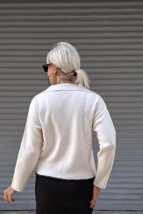 Örgü detay V yaka triko kazak Örgü detay V yaka triko kazak