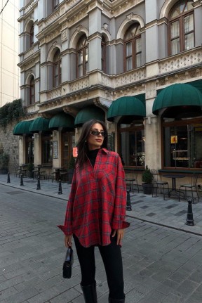 Klasik yaka cep detay oversize ekose gömlek