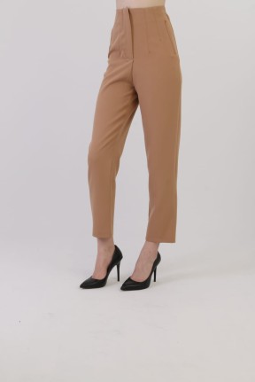 Yüksek bel pensli pantolon