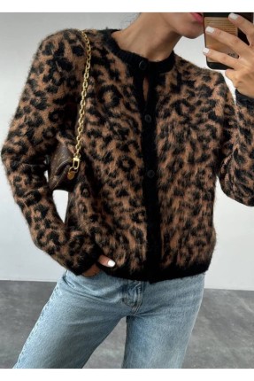 Kadın leopar desenli düğmeli hırka 