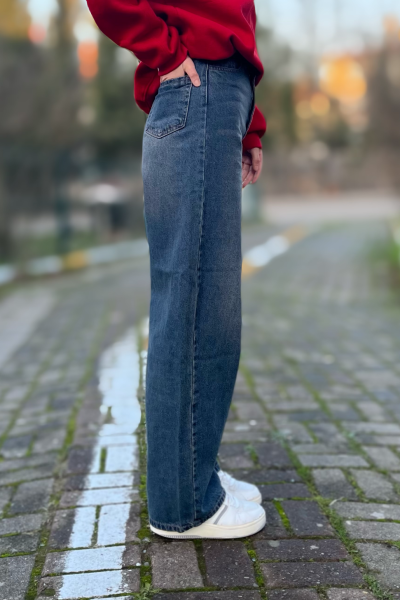 Kadın beggy kemer detay mavi jeans Kadın beggy kemer detay mavi jeans