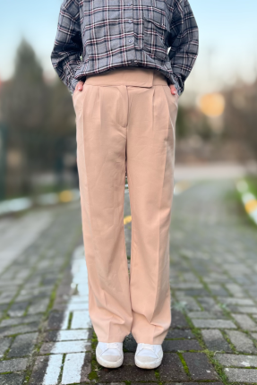 Kadın cırt cırt kaplamalı palazzo pantolon Kadın cırt cırt kaplamalı palazzo pantolon