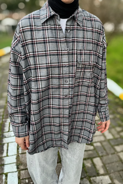 Klasik yaka cep detay oversize ekose gömlek Klasik yaka cep detay oversize ekose gömlek