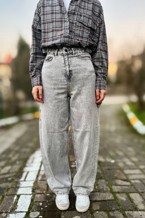 Kadın beggy kemer detay gri jeans Kadın beggy kemer detay gri jeans