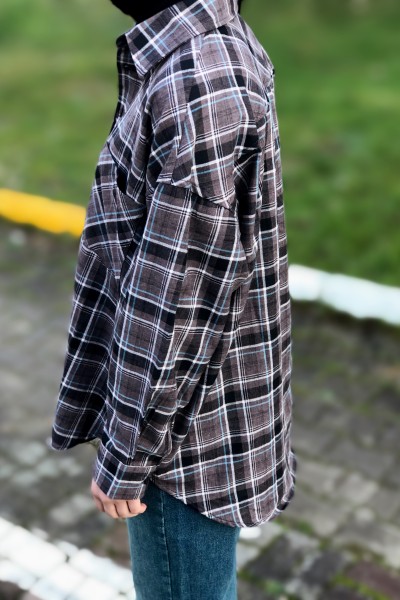 Klasik yaka düğmeli cep detay oversize ekose gömlek 