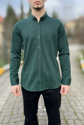 Yeşil likralı çıtçıt düğmeli erkek gömlek Yeşil likralı çıtçıt düğmeli erkek gömlek