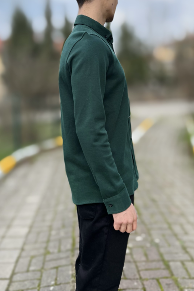 Yeşil likralı çıtçıt dükmeli erkek gömlek Yeşil likralı çıtçıt dükmeli erkek gömlek