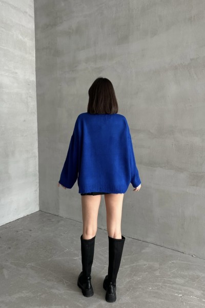 Şardonlu delikli kazak